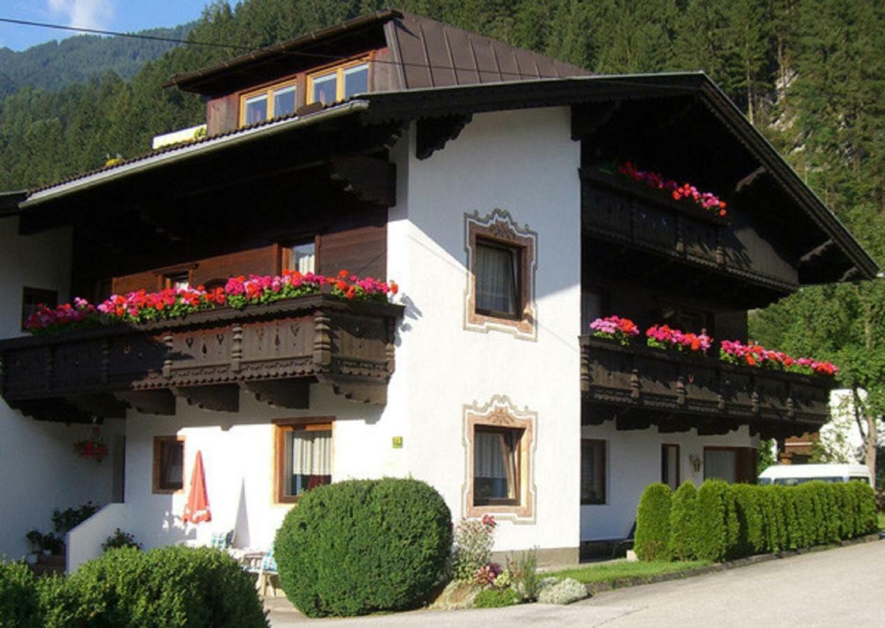 Britzerhof Apartment Mayrhofen Exterior photo